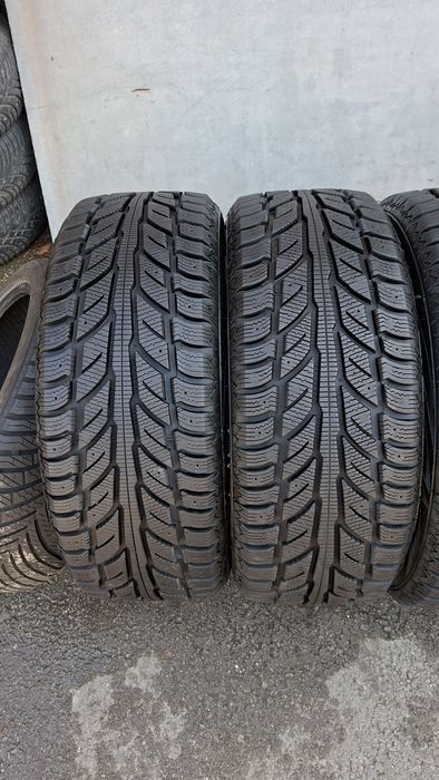 Зимни гуми 235 55 18 Cooper