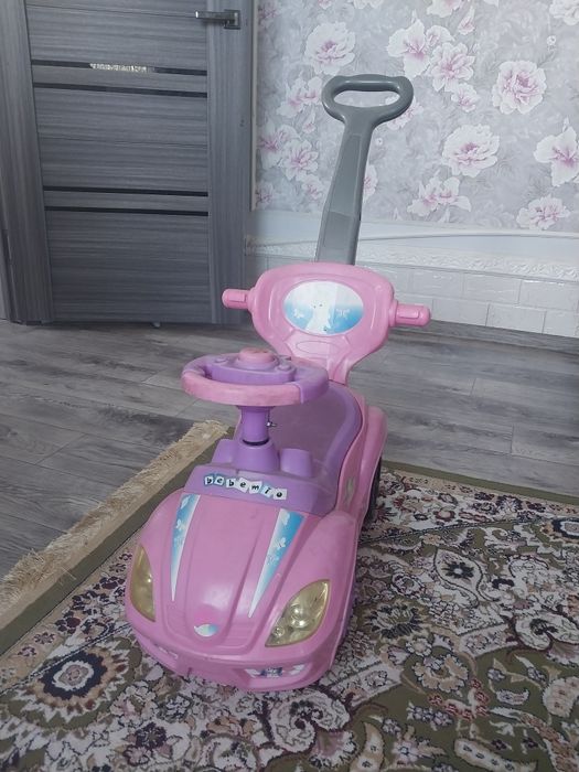 Продам машинки для дктей