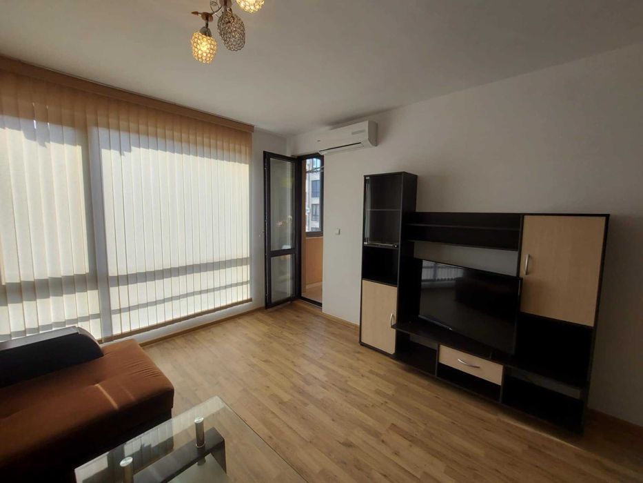 Продава се Двустаен апартамент в Пловдив, Южен - 73 кв.м за 1261 €/кв.м - Снимка #6
