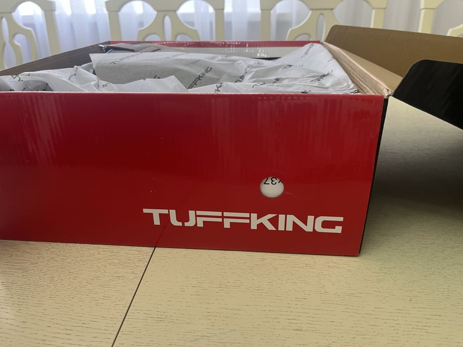 продам ботинки Tuffking