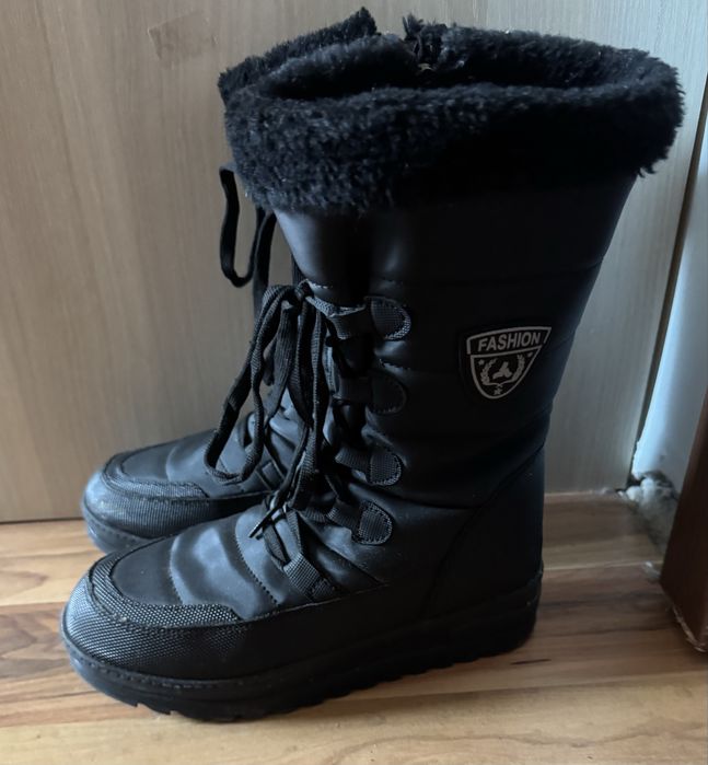 Зимни ботуши, ватирани, 36 номер
