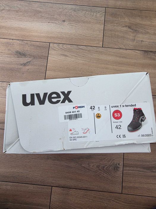 Обувки Uvex 42 номер