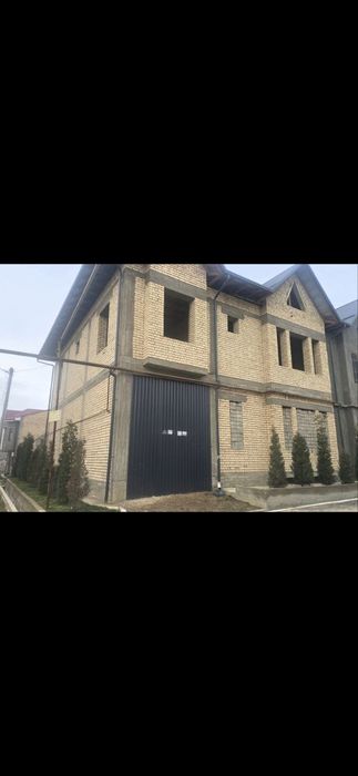 120.000у.е  Мехнат 2.5 сотик 7 хона Замона рупарасида Кизгалдок Каробк