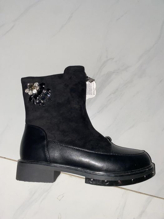 Ботинки детские на девочку