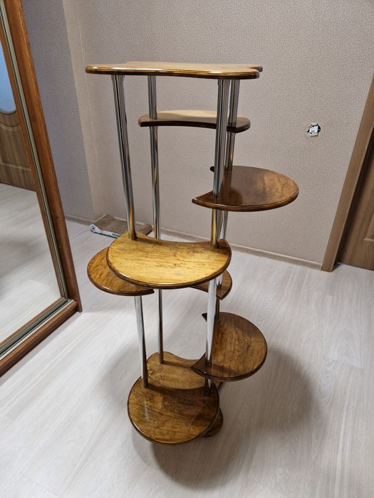 Цветочная полочка