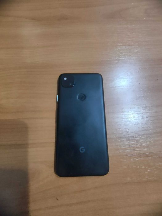 Google pixel 4a display fisurat/crapat