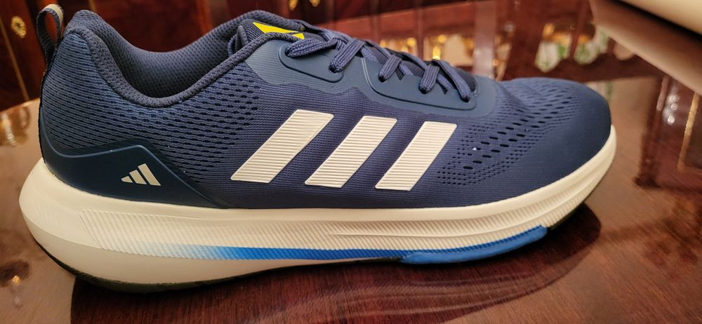 Кроссовки Adidas синие