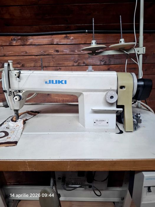 Masina de cusut industriala