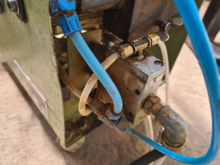 Преносима винтонавивна машина Powasert - Германия.