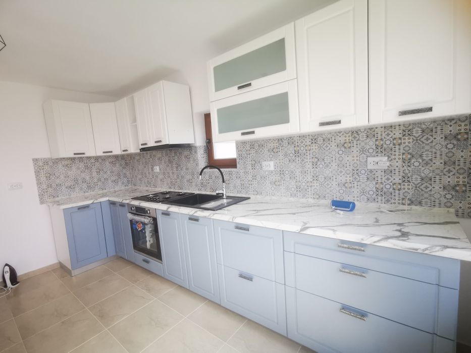 Montaj mobilă,Zugrăveli,parchet laminat orice tip sau producător,