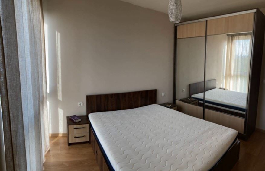 Дава се под наем Тристаен апартамент в София, Обеля 2 - 110 кв.м за 647.19 € - Снимка #3