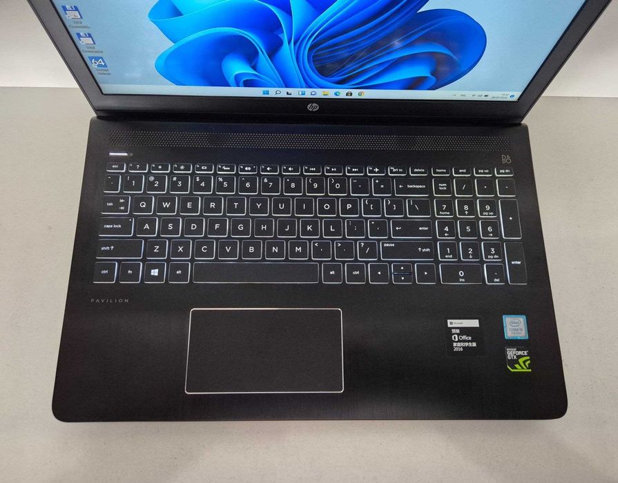 HP  Pavilion Gaming Core i5-7300HQ  8/128gb HDD 500gb