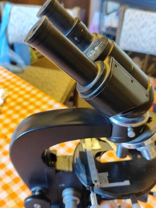 Професионален Микроскоп бинокуляр „Ломо“ с пет обектива