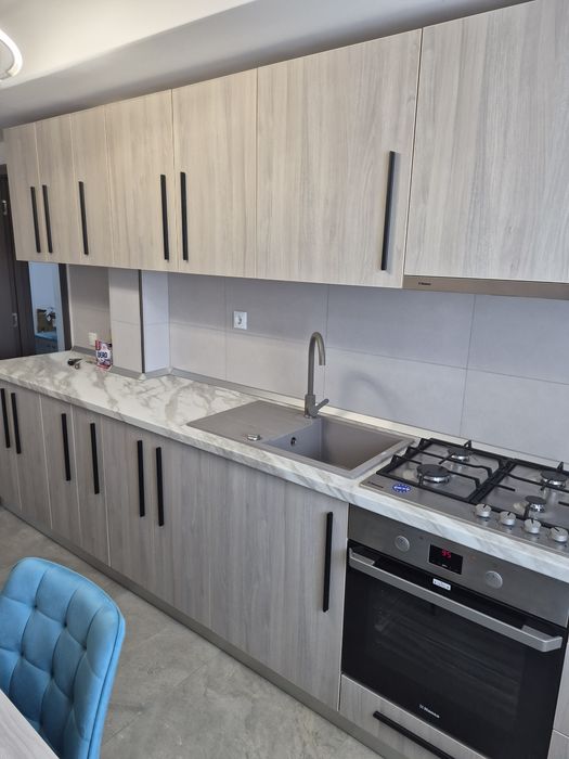 P F .Vând apartament la cheie cu o cameră în zona Tera  et.2