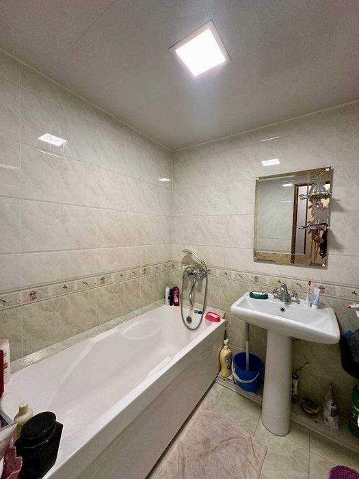 Срочно продается 3 х комнтная квартира за 76.000 у.е Куйлюк