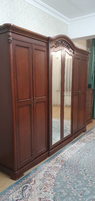 Продается Спальный гарнитур