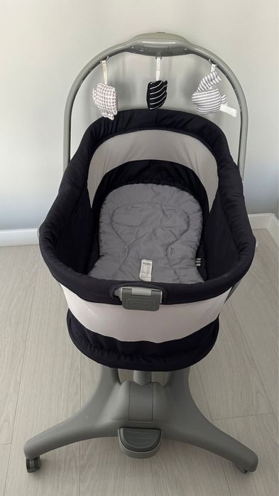 Стульчик-шезлонг Chicco Baby Hug Pro