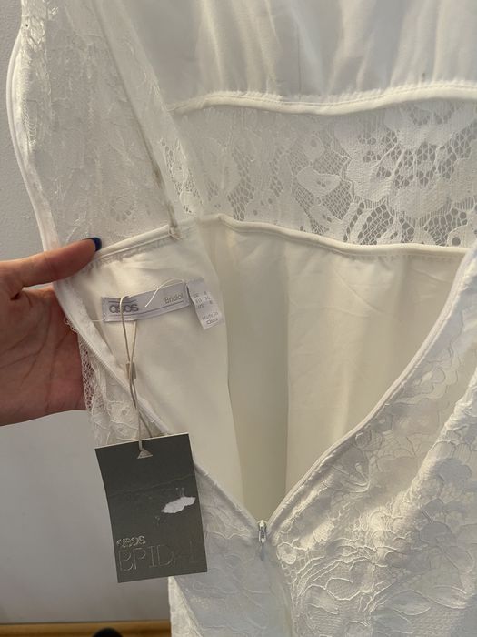 Rochie superba cu eticheta Asos de ocazie/mireasa/cununie civila/casua