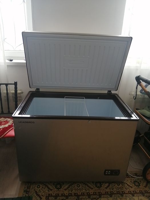 Продаётся морозильник