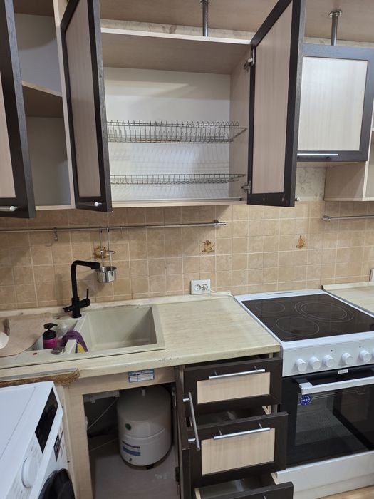 Продам Кухонный гарнитур есть доставка