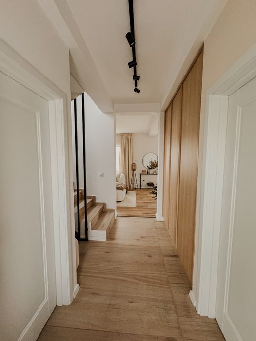 Proprietar/Miroslava/1km de primarie/4c/2bai/incalzire pardoseala