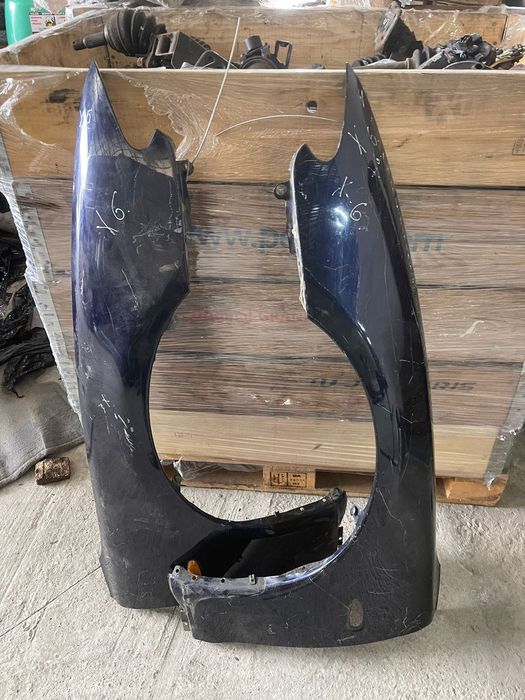 Крылья Передние Мазда Кседокс 6