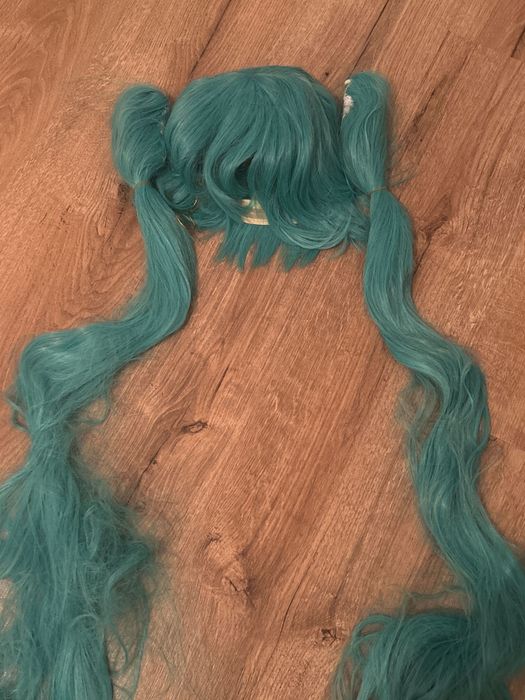 Miku vocaloid перъка