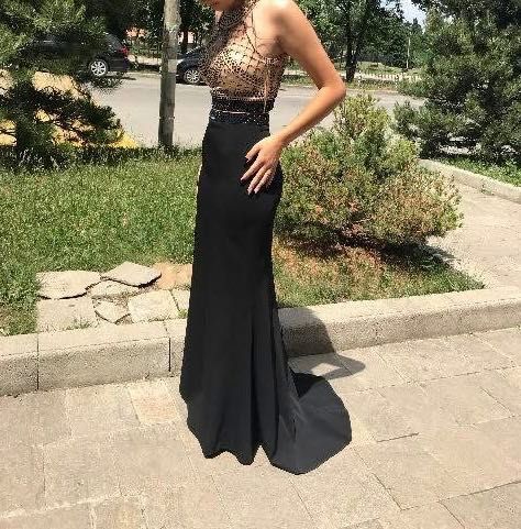 Бална рокля от две части