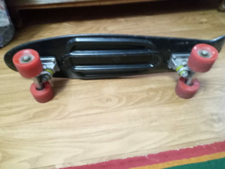 Скейтборд в хорошем состоянии