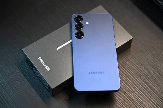 Samsung Galaxy S25 – Като НОВ