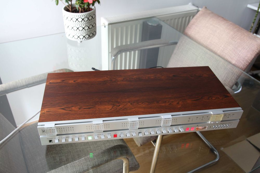 BANG & OLUFSEN Beomaster 3000-2 radio, preamplificator si amplificator de putere integrat, Danemarca iunie 1971