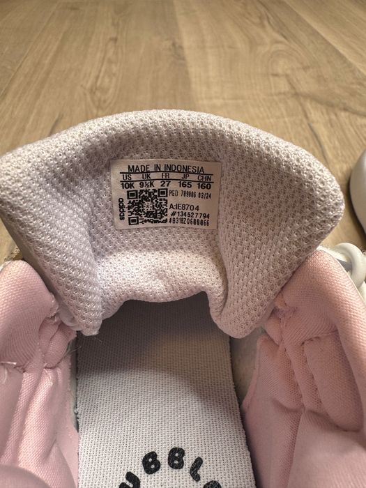 Спортни обувки за момиче Adidas