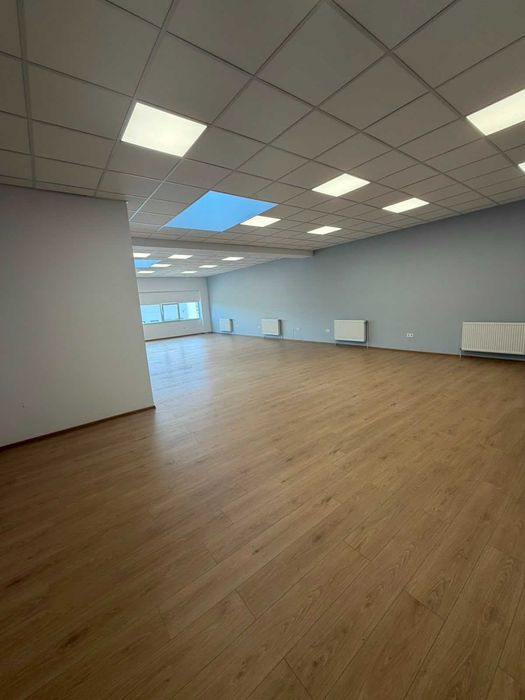 Ofert spre inchiriere spațiu birouri 110 mp, constructie noua, parcare, acces rapid autostrada, ideal showroom, studio, servicii