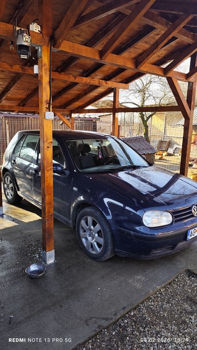 Vând golf 4 motor 1.4 , 16V