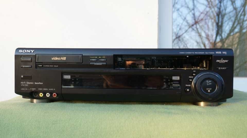 Video recorder COMBO VHS Video Hi8 Sony SLV-T2000 defect