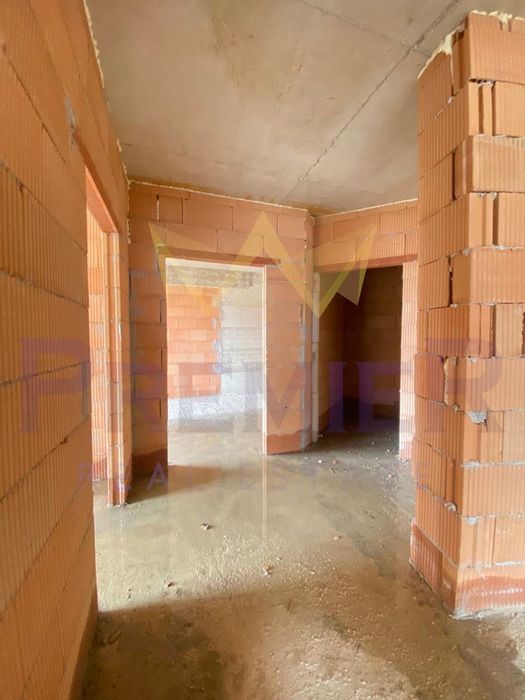 Продава се Тристаен апартамент в Варна, Бриз - 138 кв.м за 1122 €/кв.м - Снимка #3