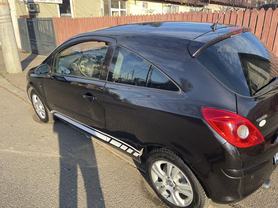 Opel corsa d 2012 , 1.4 benzina 100hp