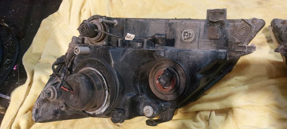 Продам фары Lexus rx300