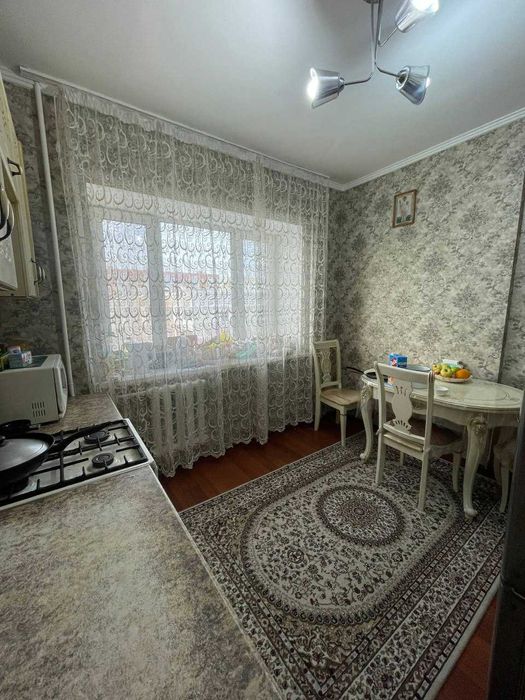 Продам 3 комнатную квартиру