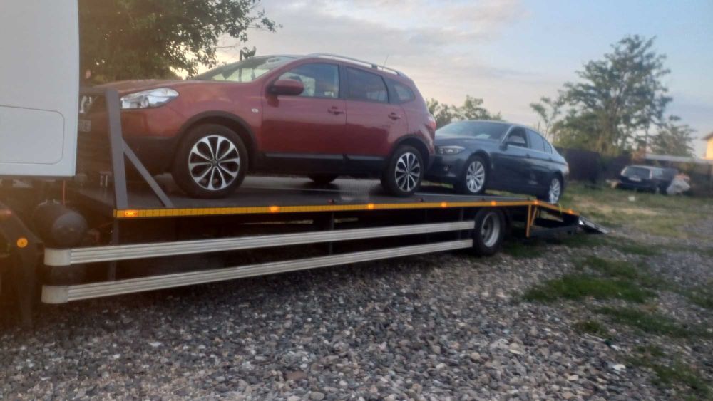 Tractari Tecuci. /Platformă  Auto