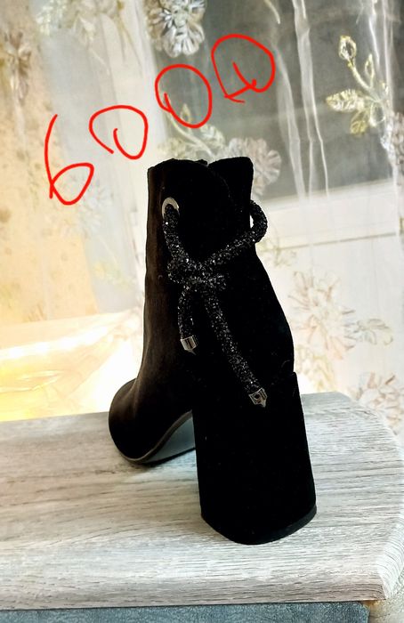 Продам Женскую обувь