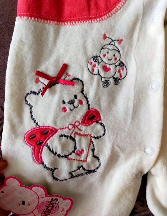 Новые вещи на 2-4 месяцев