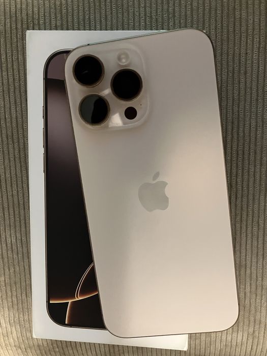 iPhone 16 pro max, impecabil, full box, cu factura iStyle, garantie inca 1 an