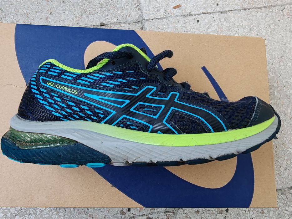 Детски маратонки Asics