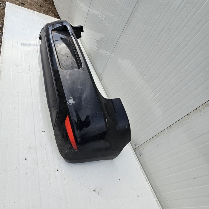 Брония задна голф 6 200лв