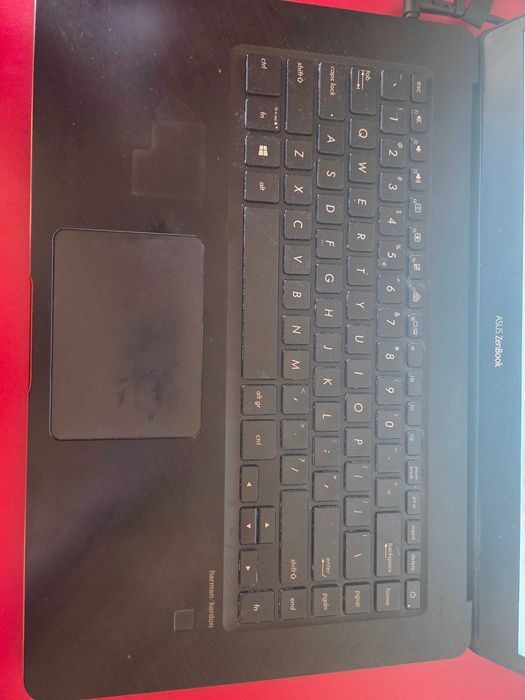 Laptop ASUS ZenBook Pro 15 UX550GE