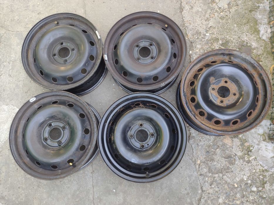 Set 4+1 Jante Tabla R15 Dacia Logan 1 / Renault 4x100 (185/65/15) + Capace