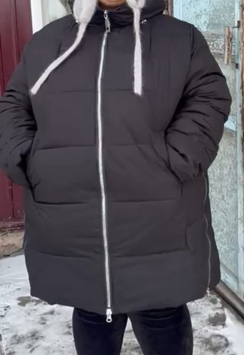 Продам зимний пуховик женский 72 размер