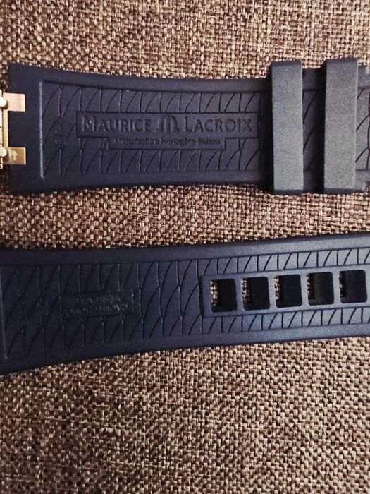 Силиконова каишка син цвят