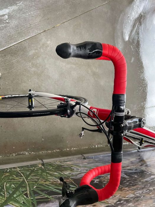 Cannondale карбонов шосеен велосипед